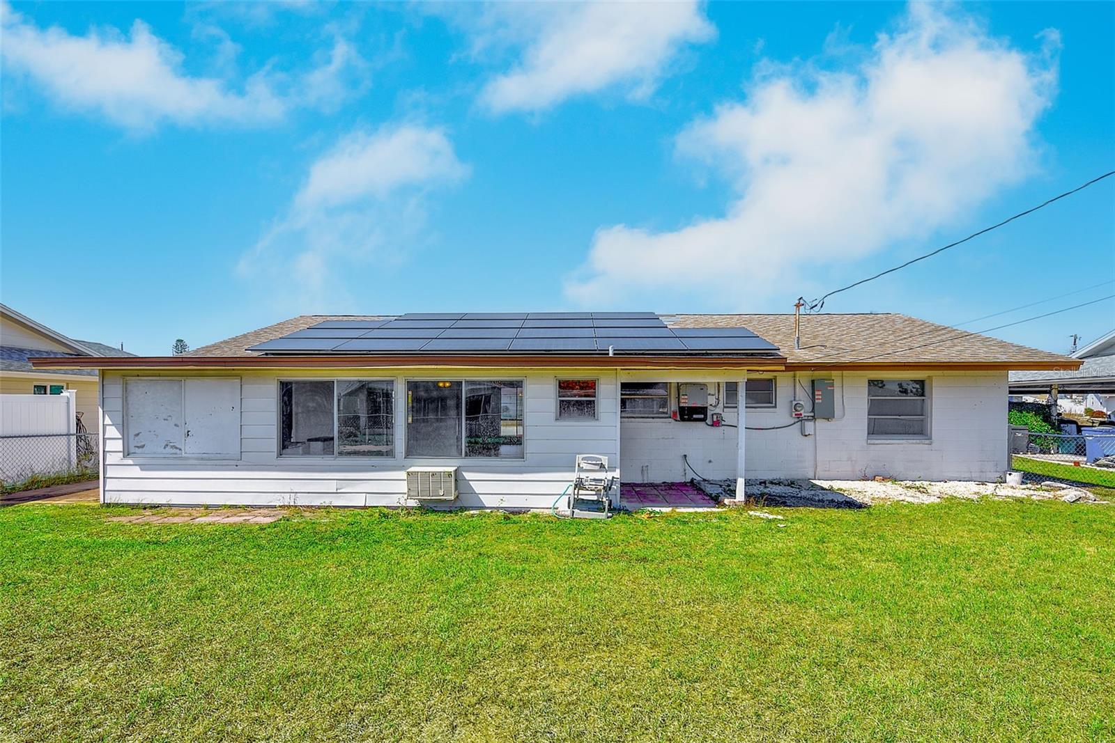 Listing photo id 17 for 708 Tam O Shanter Avenue