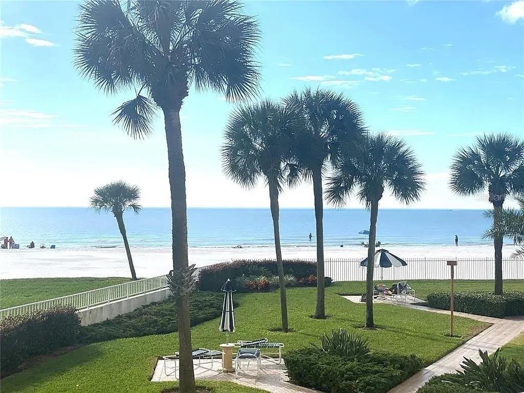 Image 10 of 30 For 17920 Gulf Boulevard 1401