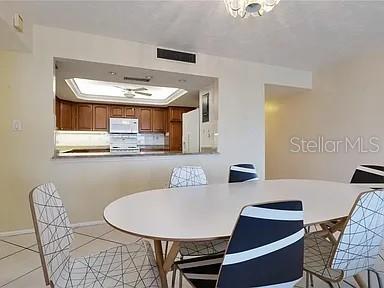 Image 17 of 30 For 17920 Gulf Boulevard 1401