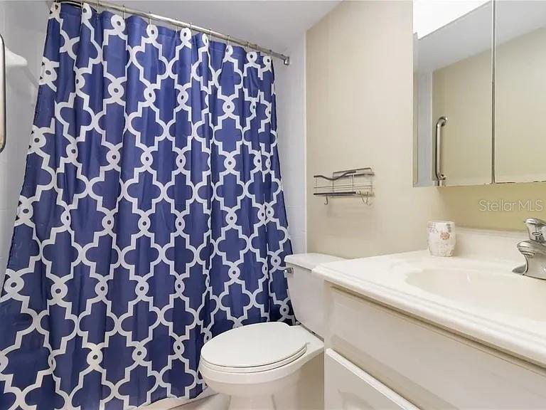 Image 26 of 30 For 17920 Gulf Boulevard 1401