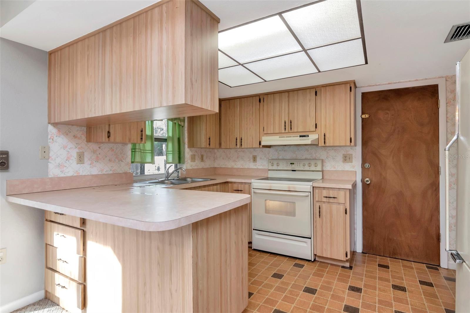 Image 10 of 45 For 55 Gulfwinds Drive