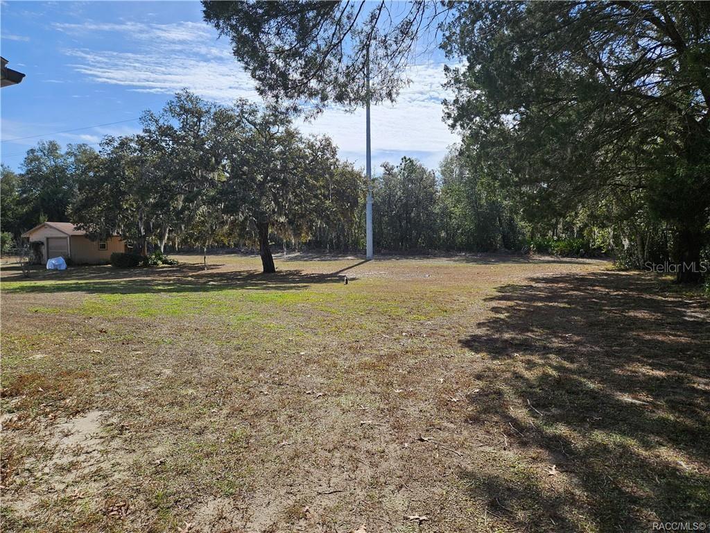 Image 18 of 22 For 7370 7 Rivers Drive