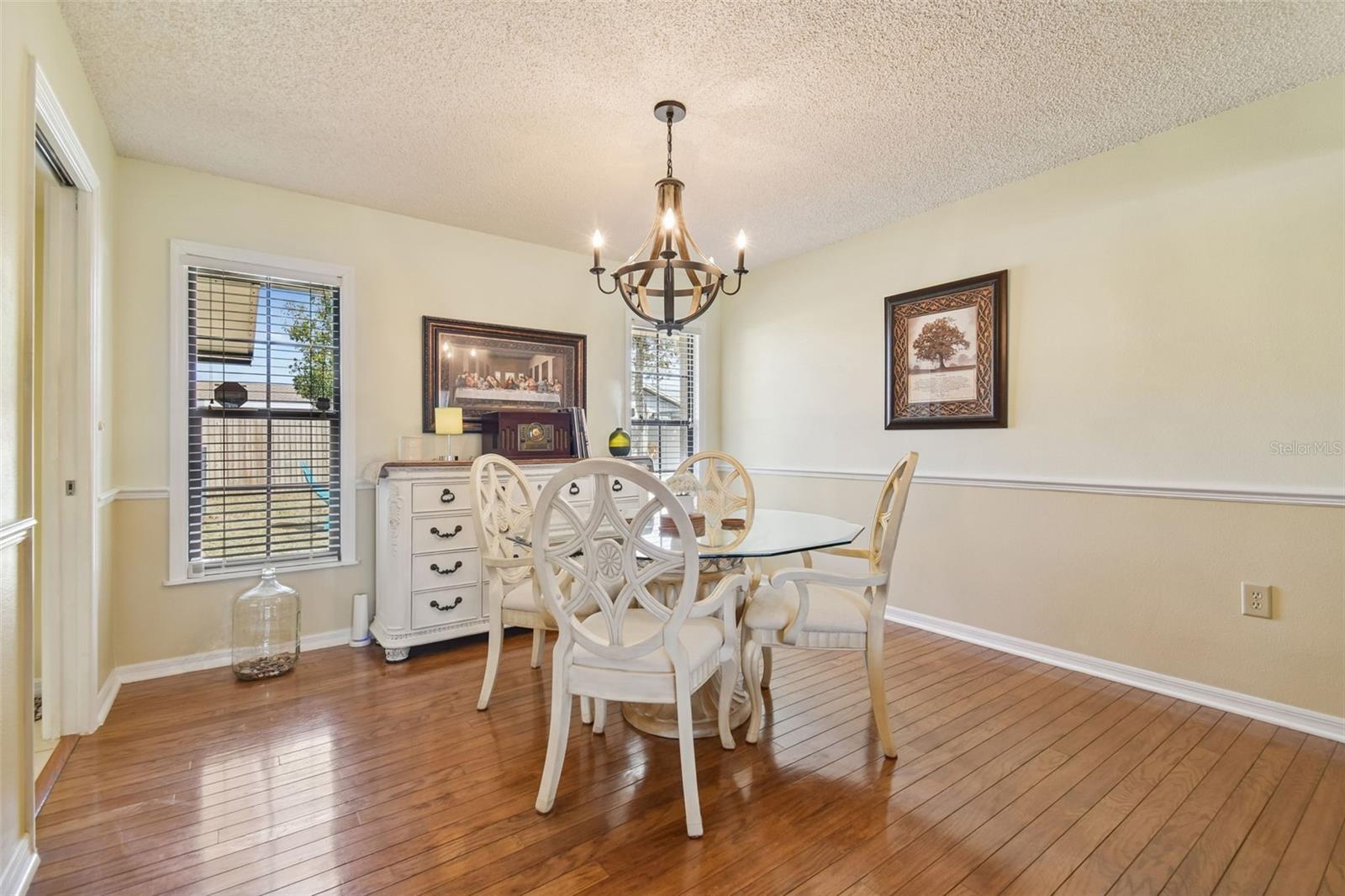 Image 10 of 97 For 1509 Teakwood Drive