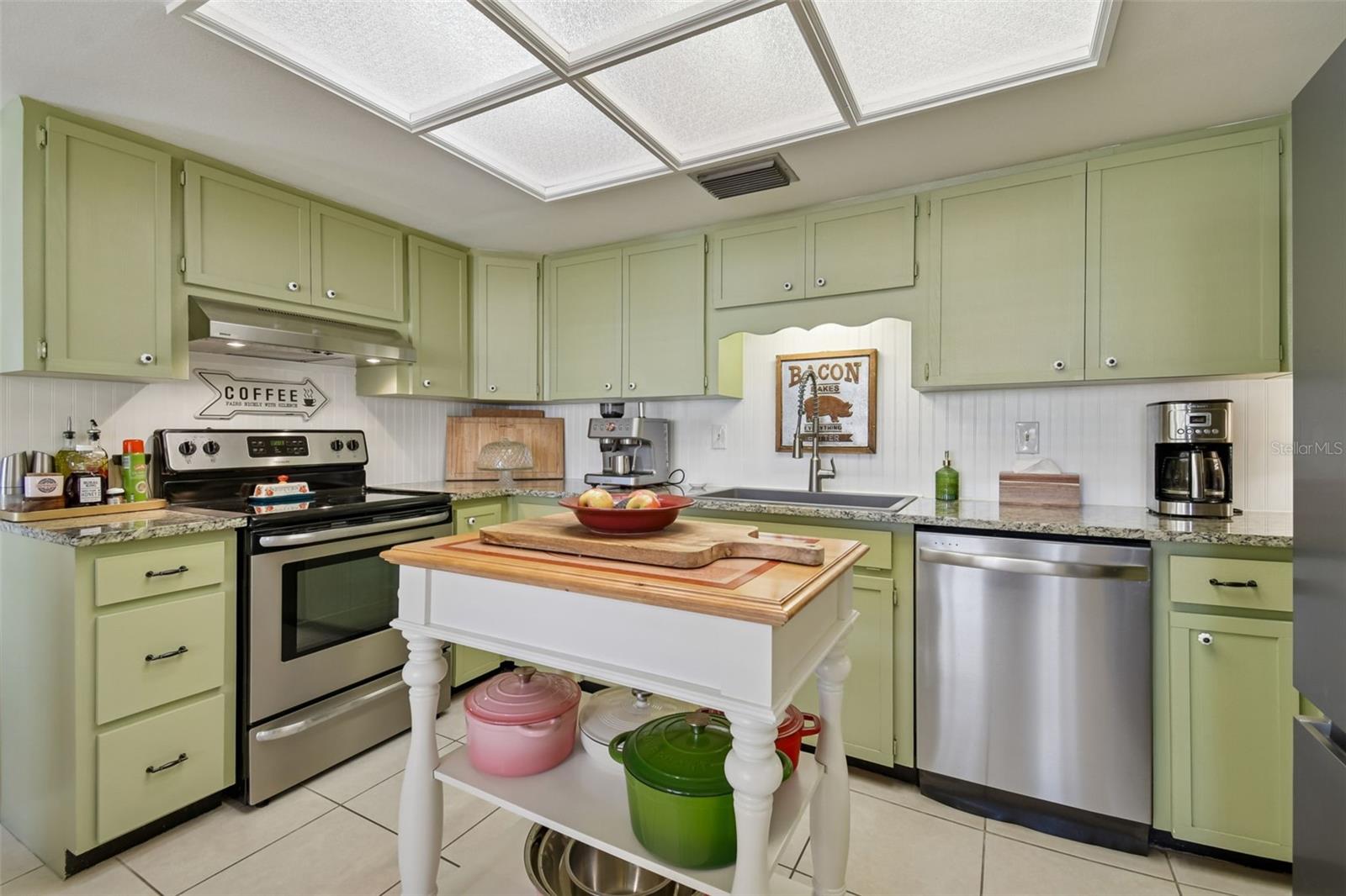 Image 14 of 97 For 1509 Teakwood Drive