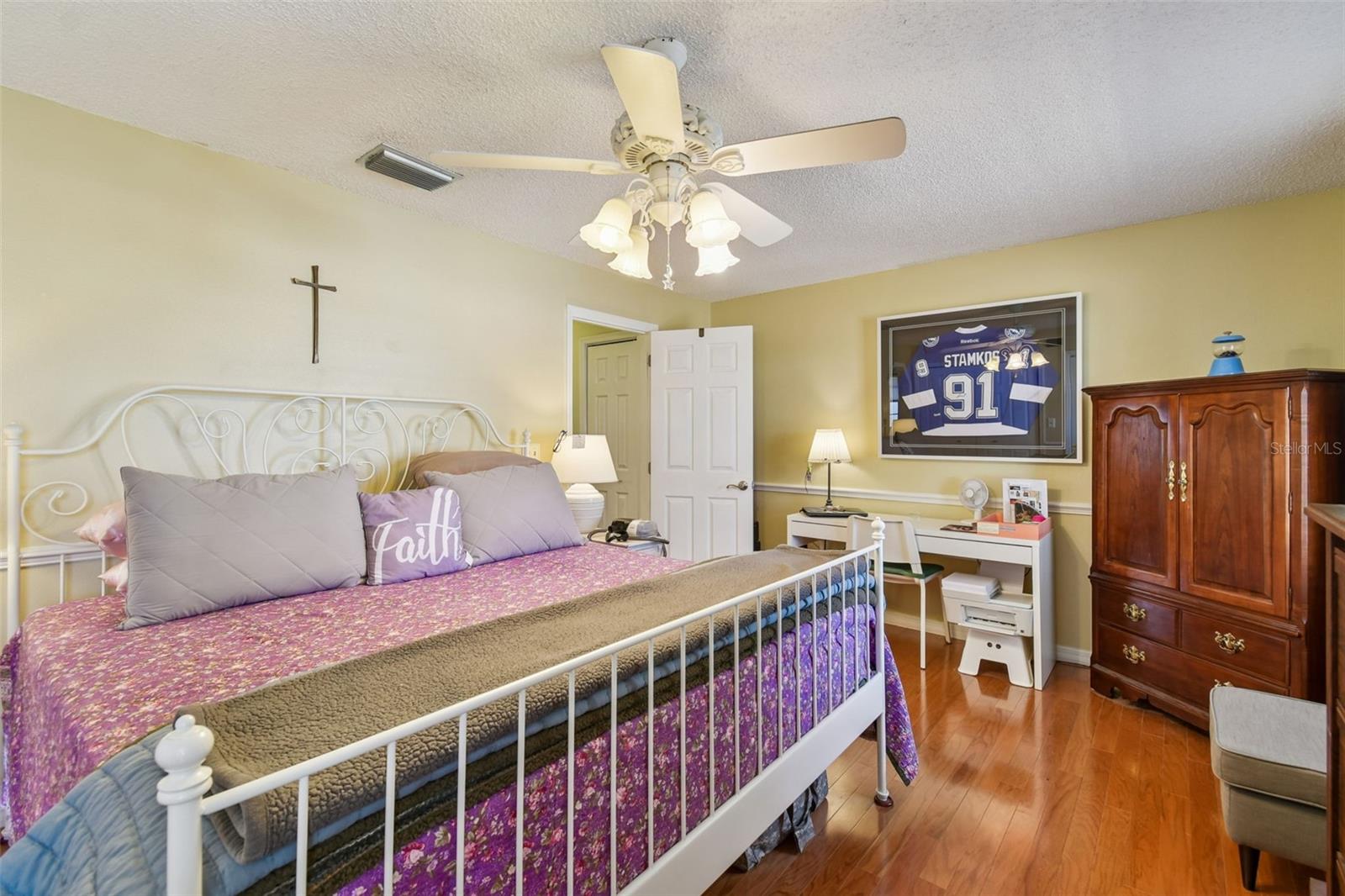 Image 21 of 97 For 1509 Teakwood Drive