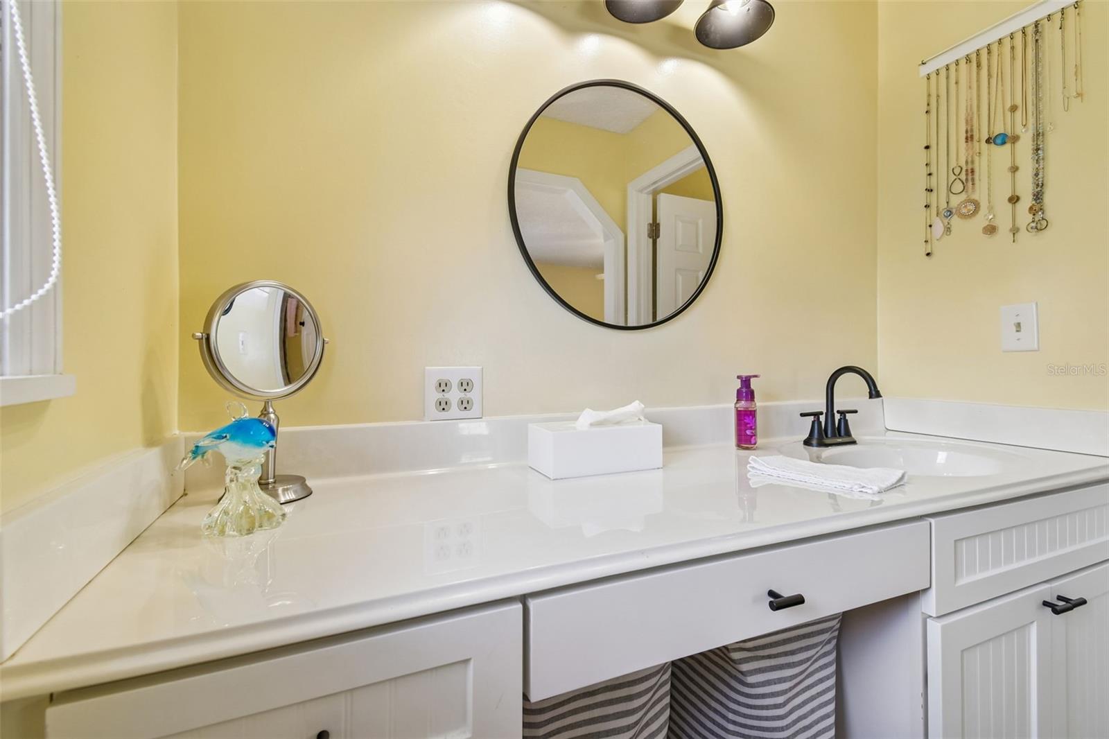 Image 24 of 97 For 1509 Teakwood Drive