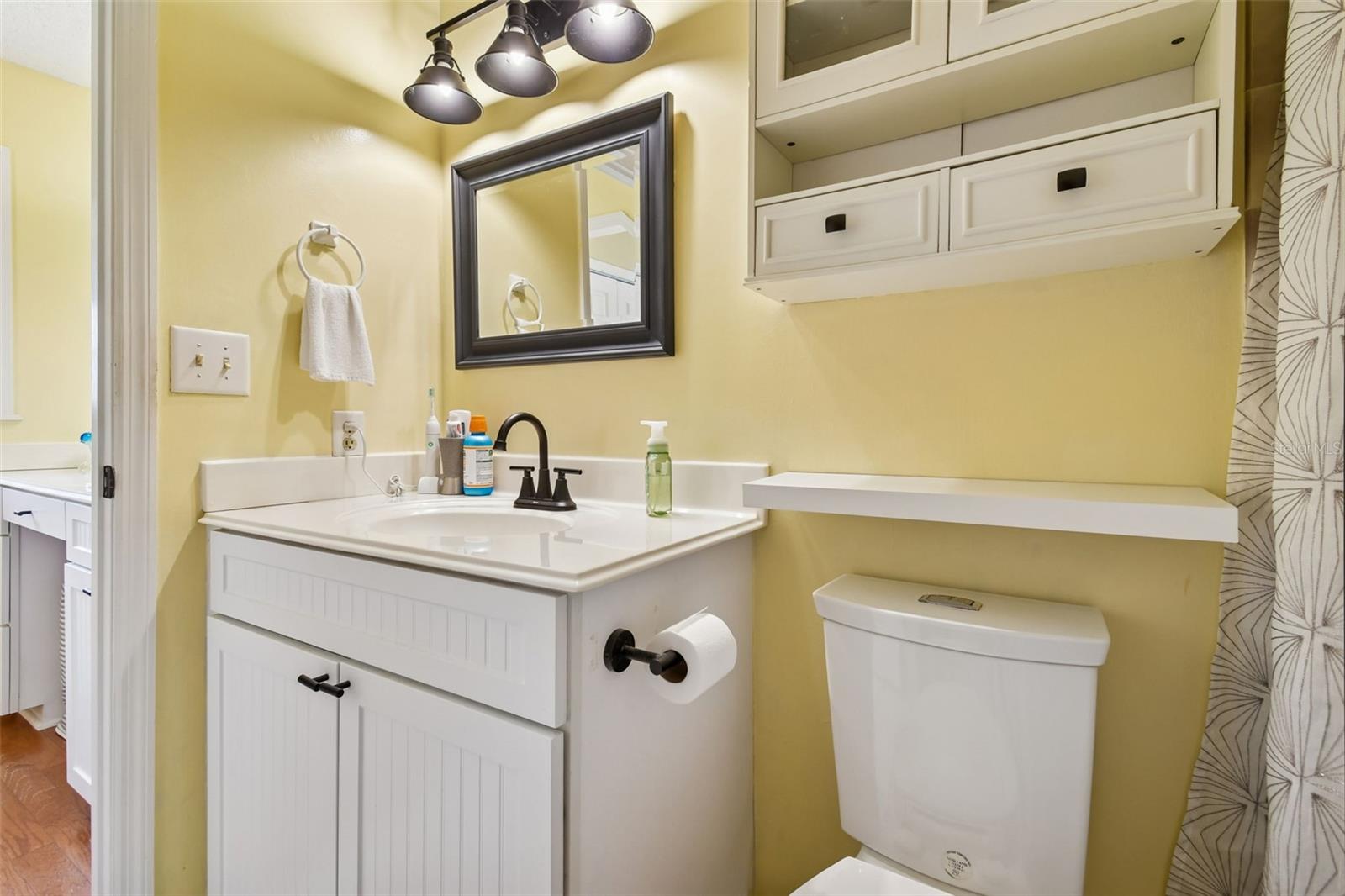 Image 27 of 97 For 1509 Teakwood Drive