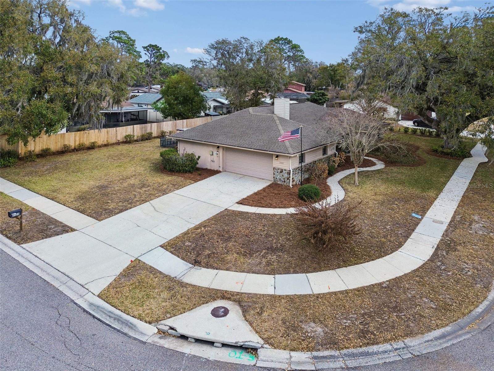 Image 58 of 97 For 1509 Teakwood Drive