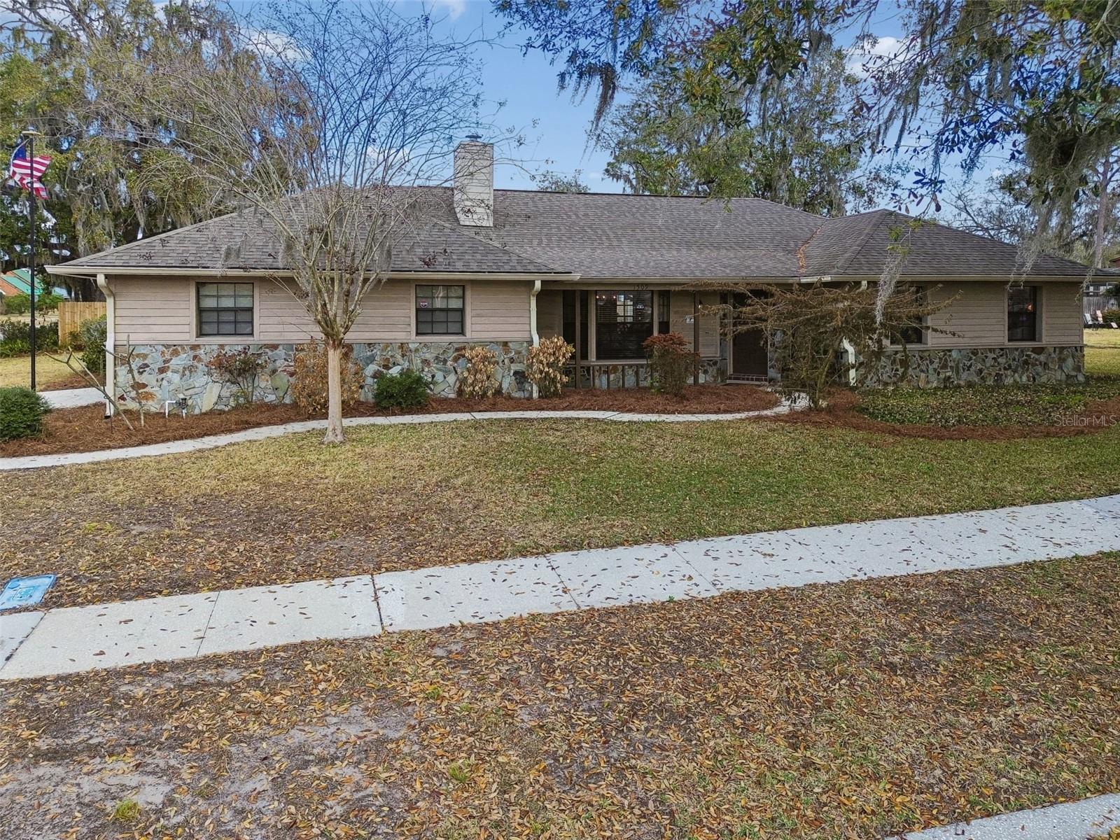 Image 61 of 97 For 1509 Teakwood Drive