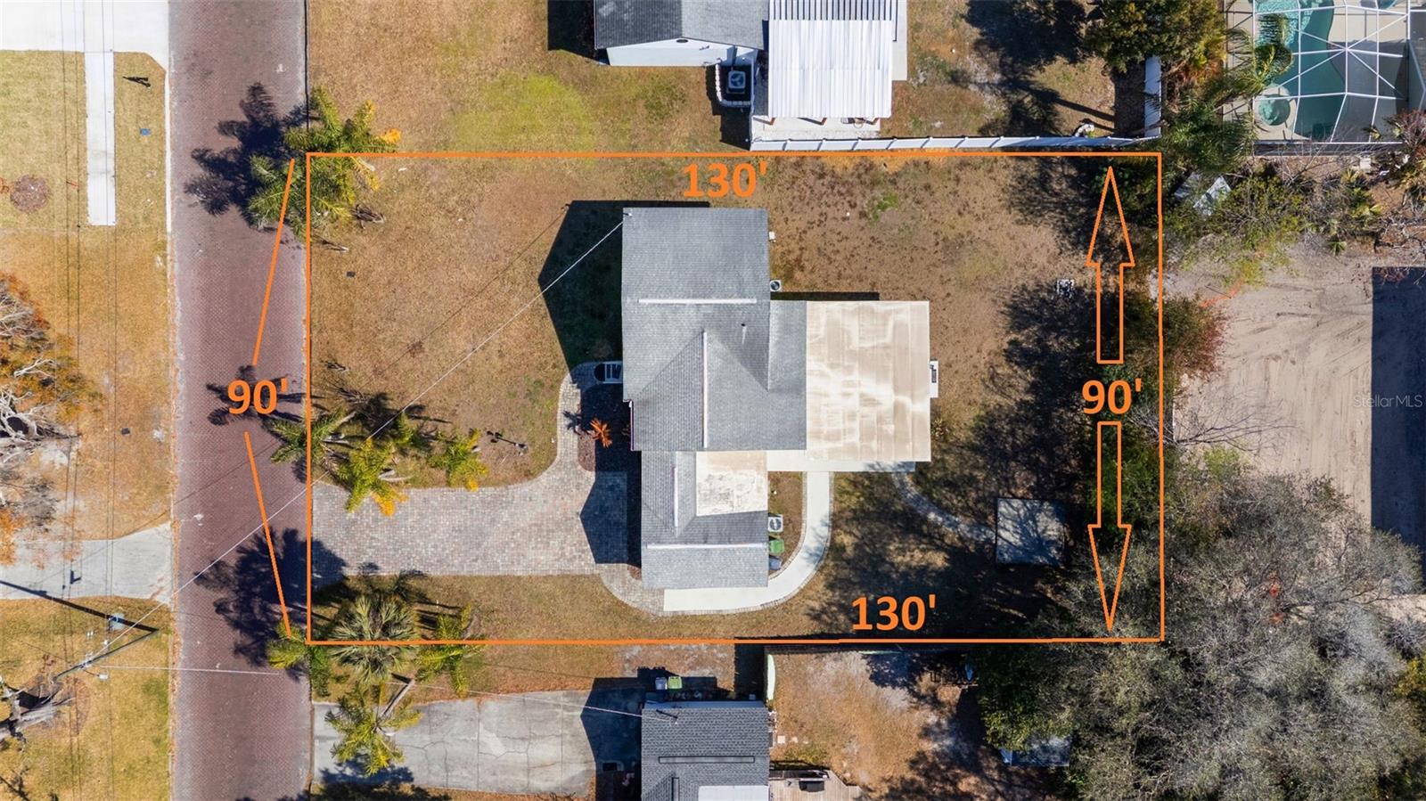 Listing photo id 43 for 814 Indiana Avenue