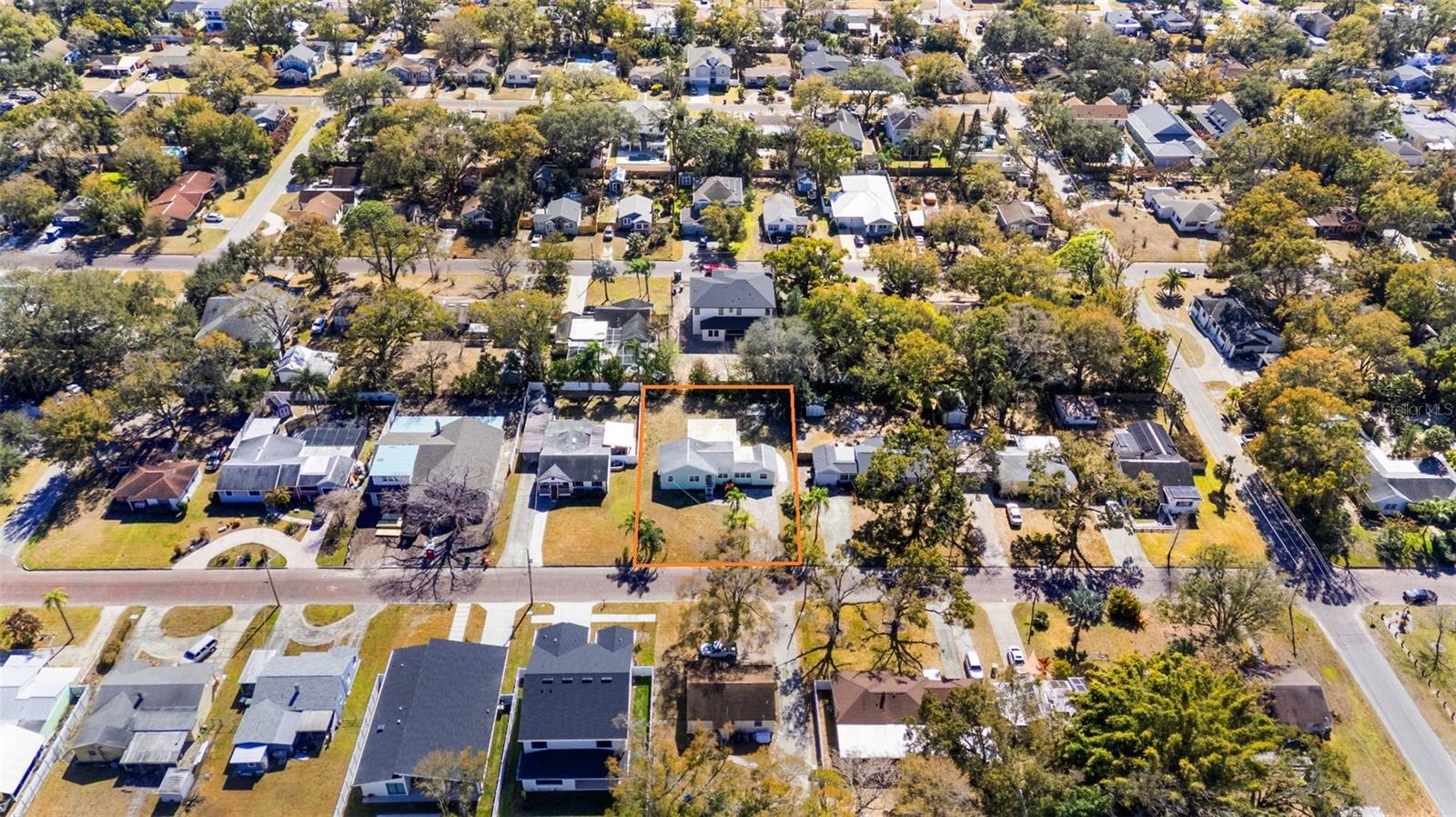 Listing photo id 48 for 814 Indiana Avenue