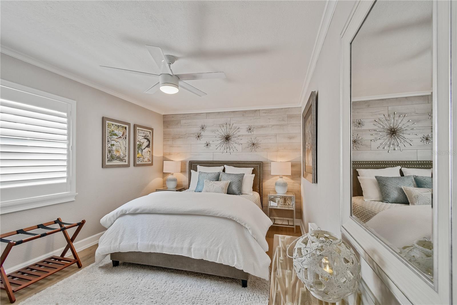 Image 34 of 53 For 467 31st Avenue N