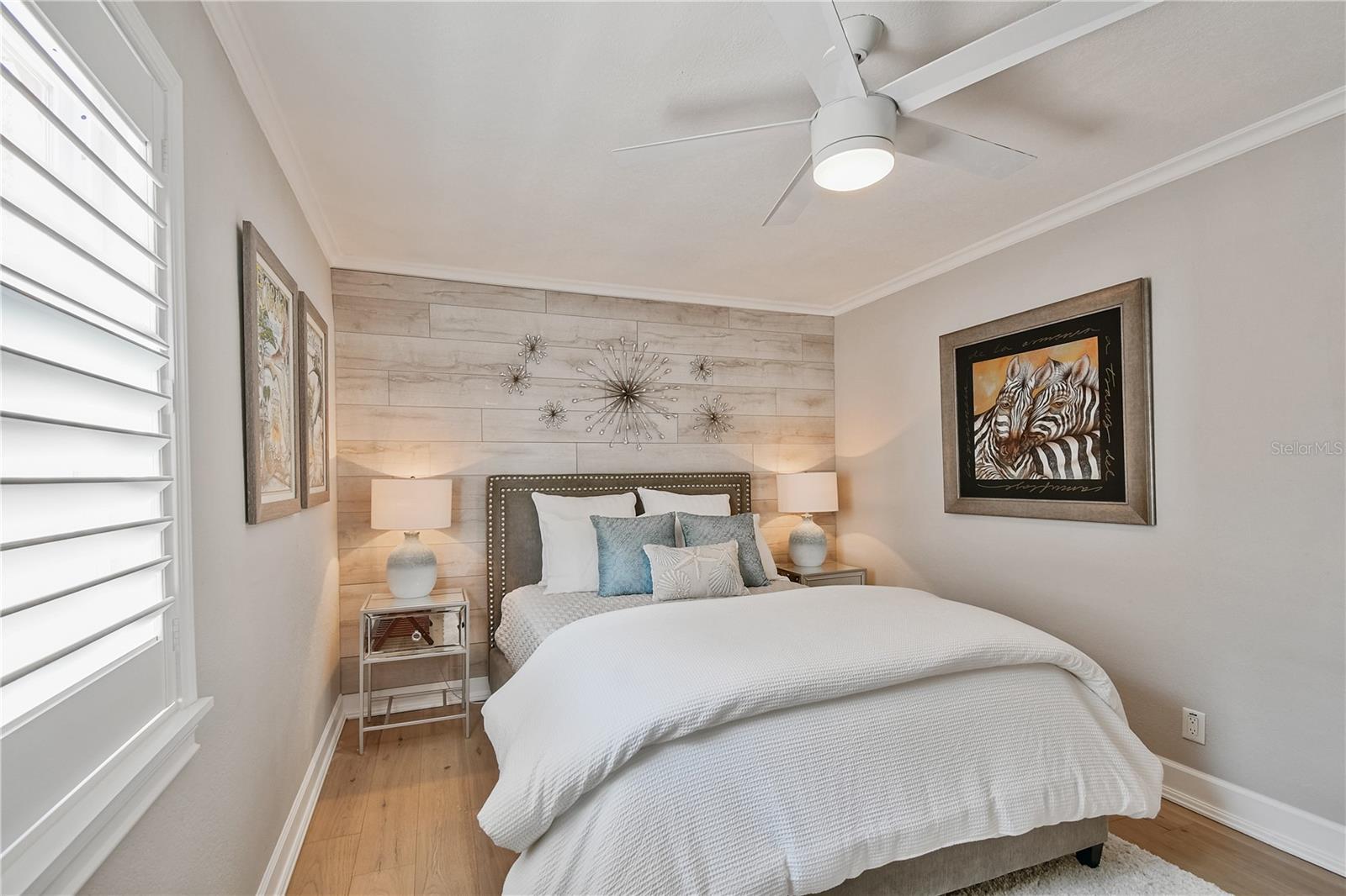 Image 35 of 53 For 467 31st Avenue N