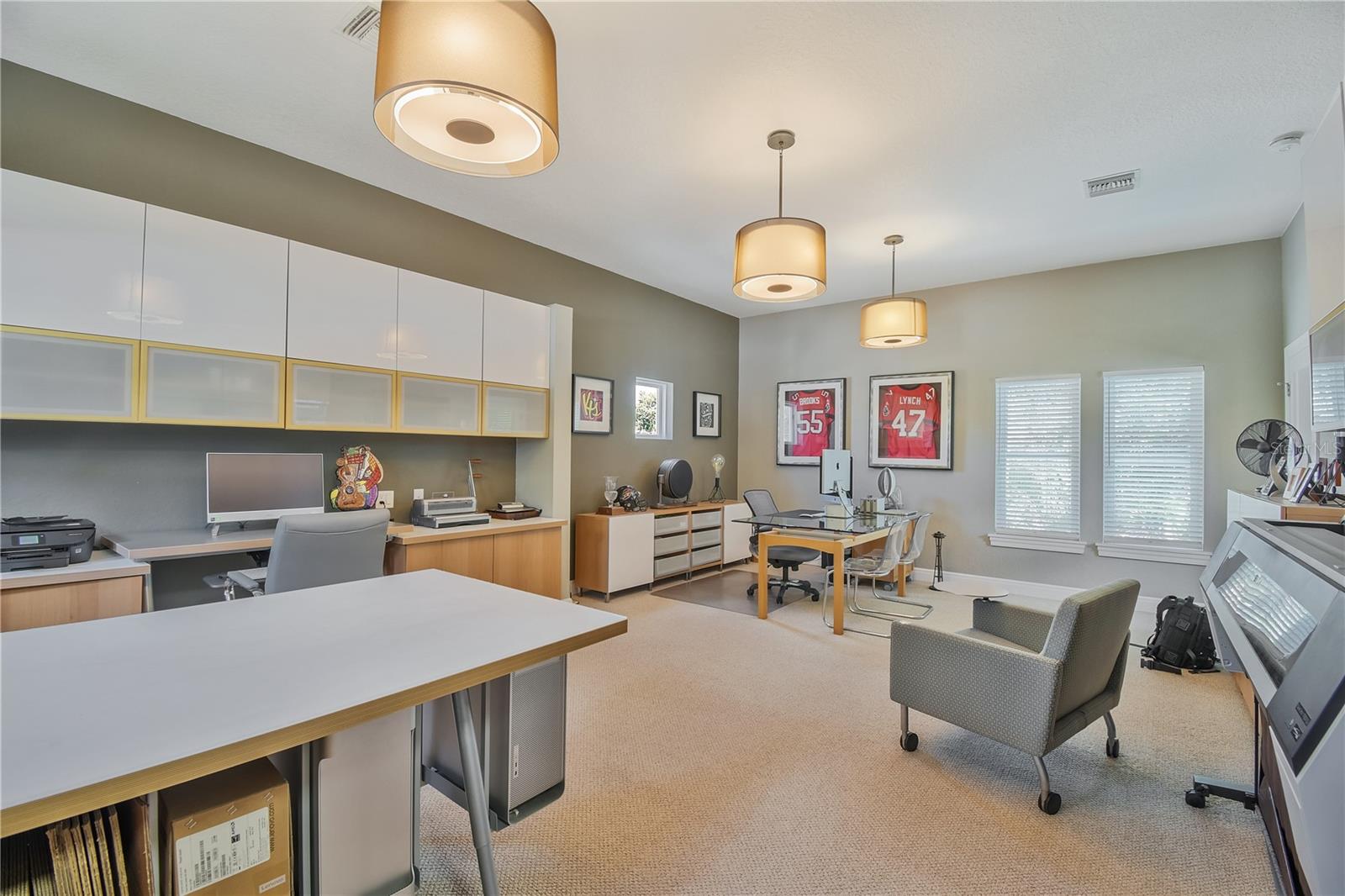 Image 42 of 53 For 467 31st Avenue N