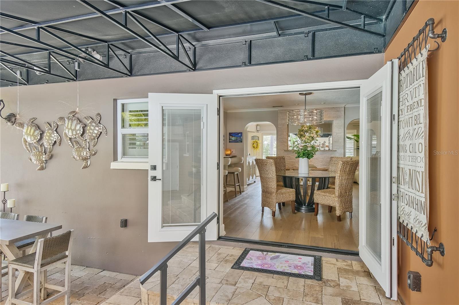 Image 47 of 53 For 467 31st Avenue N