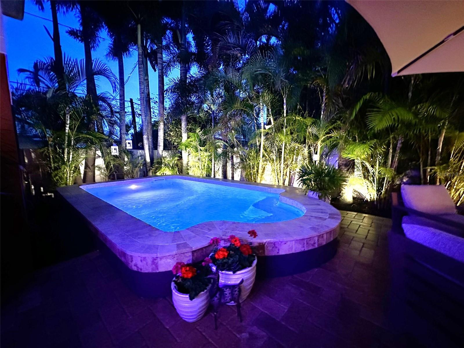 Image 5 of 53 For 467 31st Avenue N