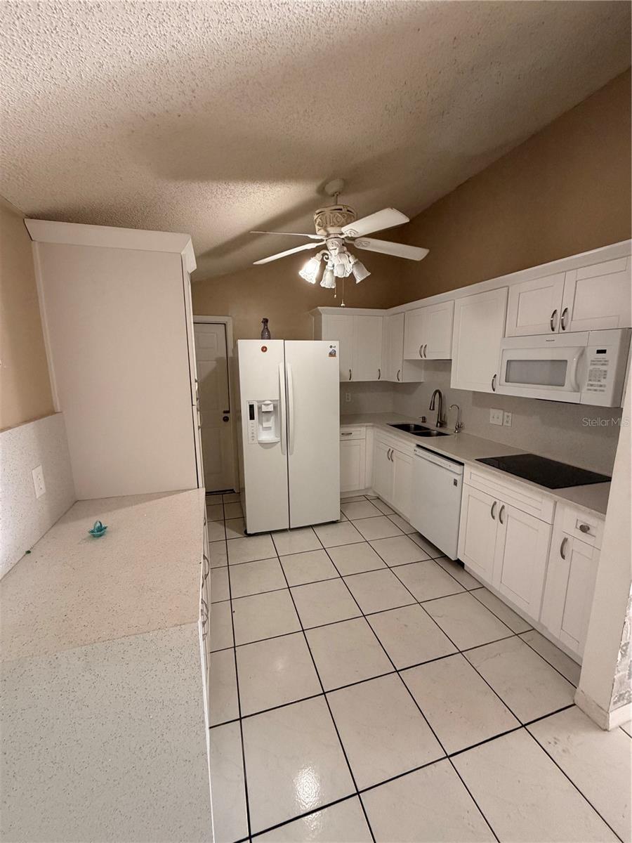 Image 11 of 35 For 10213 Explorer Court