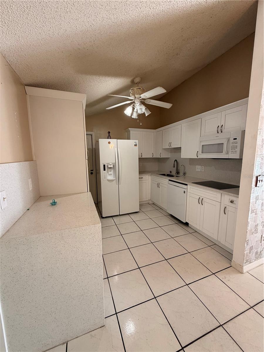 Image 8 of 35 For 10213 Explorer Court