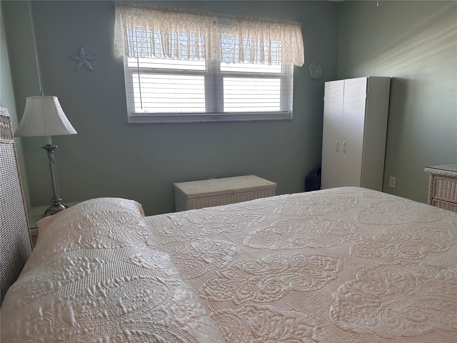 Image 6 of 32 For 5900 Shore Boulevard S 504