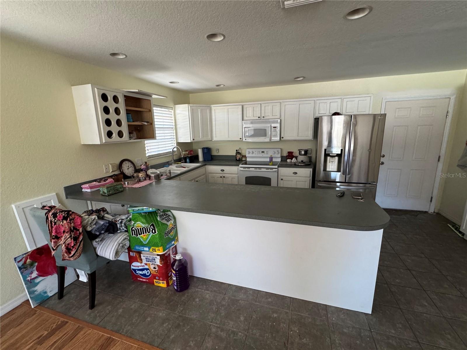 Image 12 of 28 For 1736 Country Club Drive