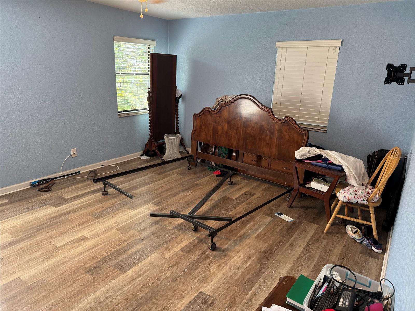 Image 17 of 28 For 1736 Country Club Drive