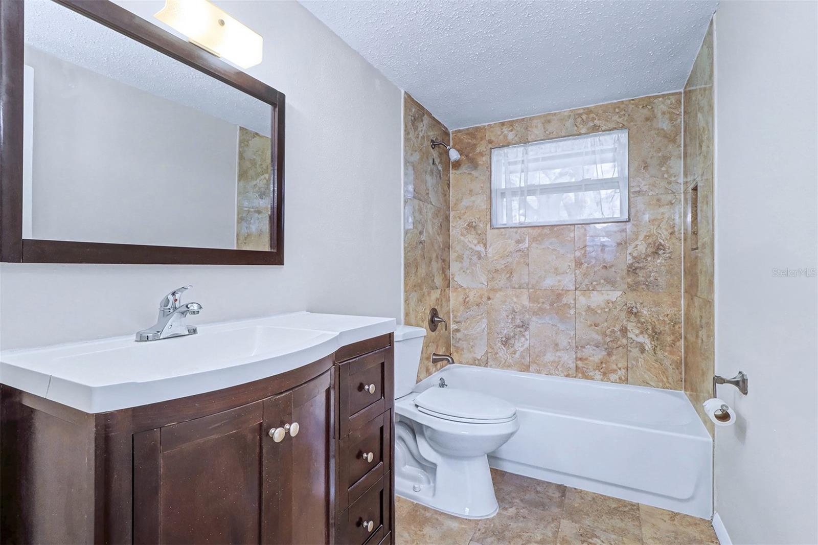 Image 12 of 13 For 5439 Oceanic Road