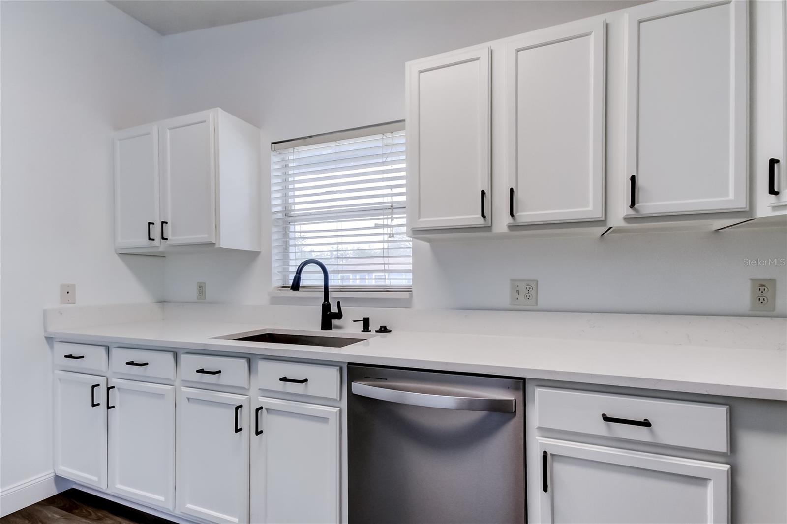 Image 10 of 45 For 7610 Obrien Street