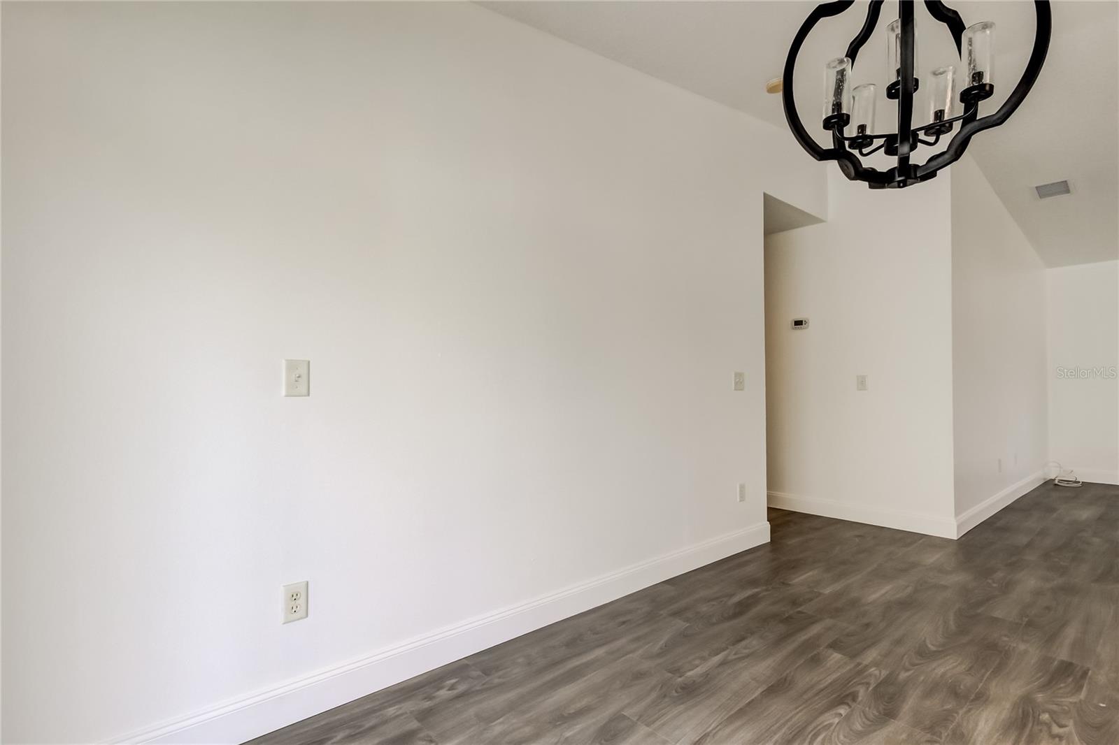 Image 13 of 45 For 7610 Obrien Street