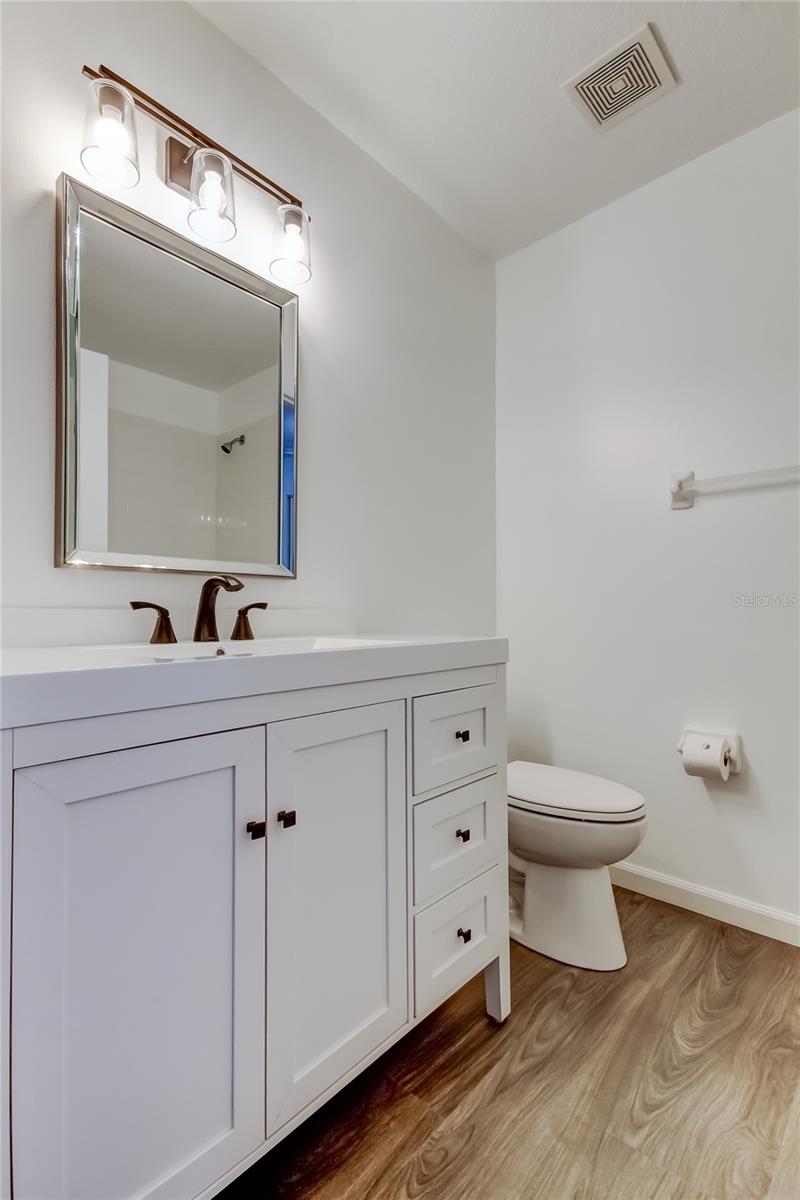 Image 26 of 45 For 7610 Obrien Street