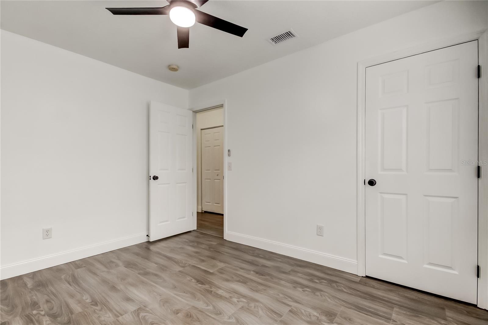 Image 34 of 45 For 7610 Obrien Street