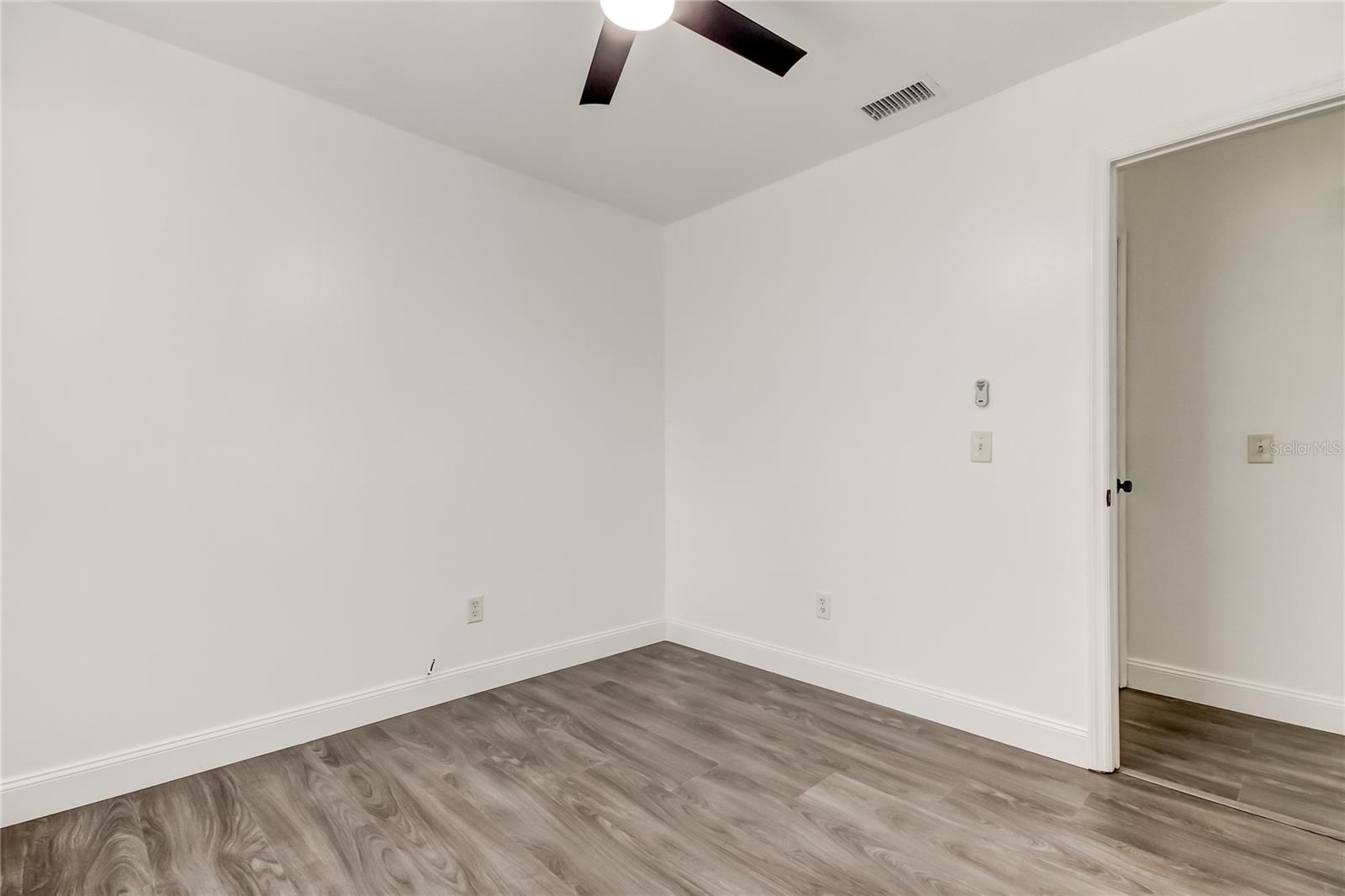 Image 39 of 45 For 7610 Obrien Street