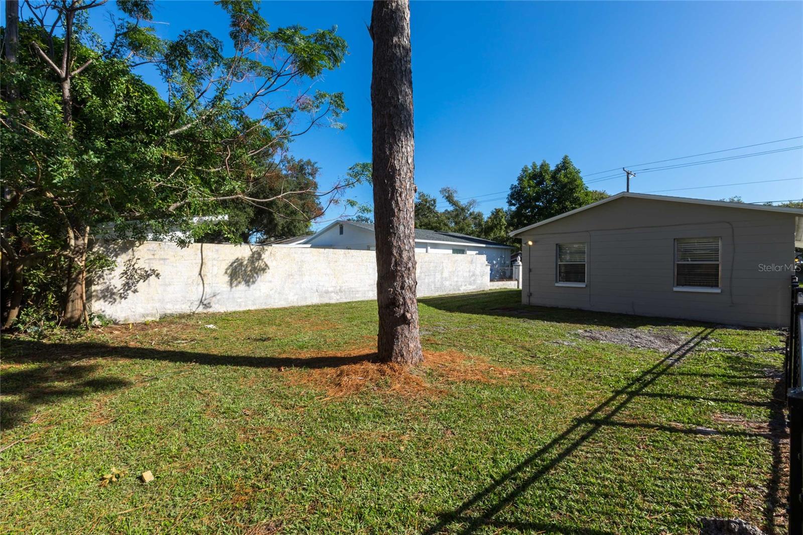 Image 16 of 17 For 6521 Englewood Avenue