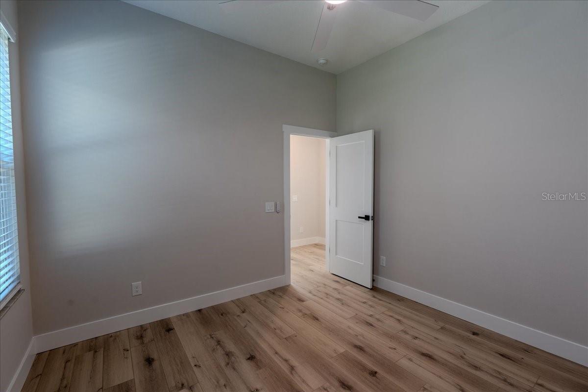 Image 30 of 54 For 10510 Chelmsford Way