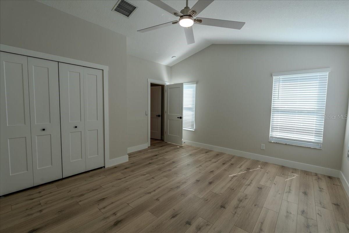 Image 35 of 54 For 10510 Chelmsford Way