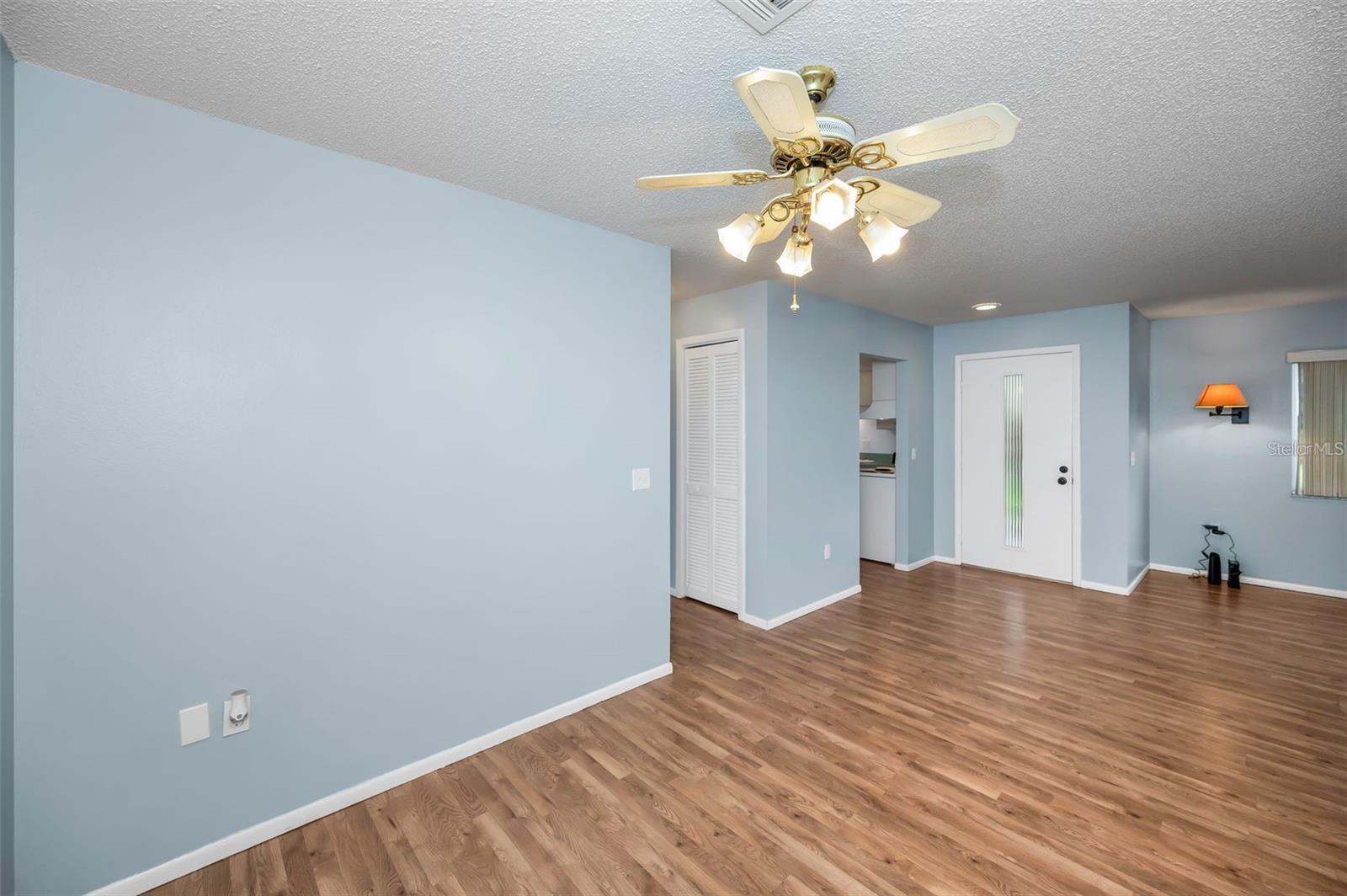 Image 14 of 43 For 4014 Davit Drive 4014