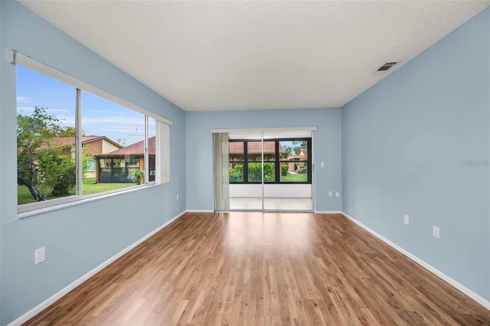 Image 5 of 43 For 4014 Davit Drive 4014