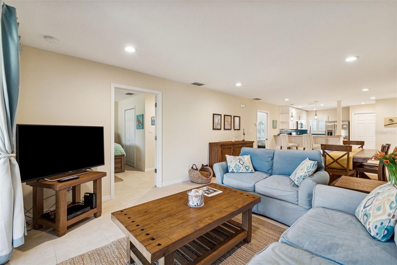 Image 15 of 46 For 29129 Bay Hollow Drive 3202