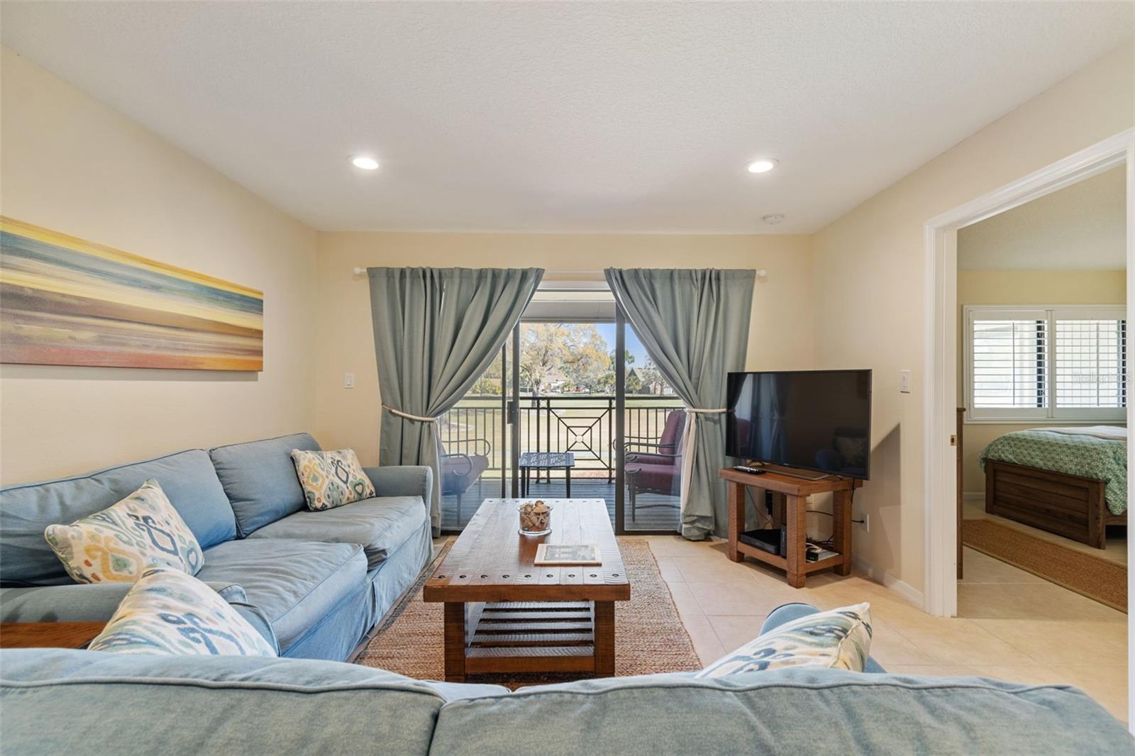 Image 16 of 46 For 29129 Bay Hollow Drive 3202