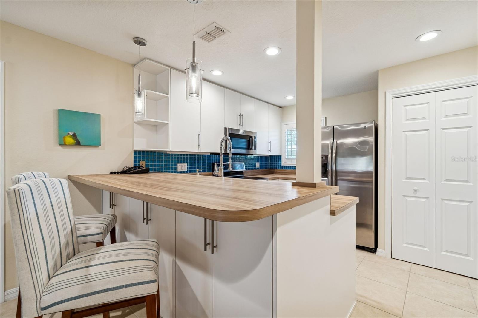 Image 7 of 46 For 29129 Bay Hollow Drive 3202