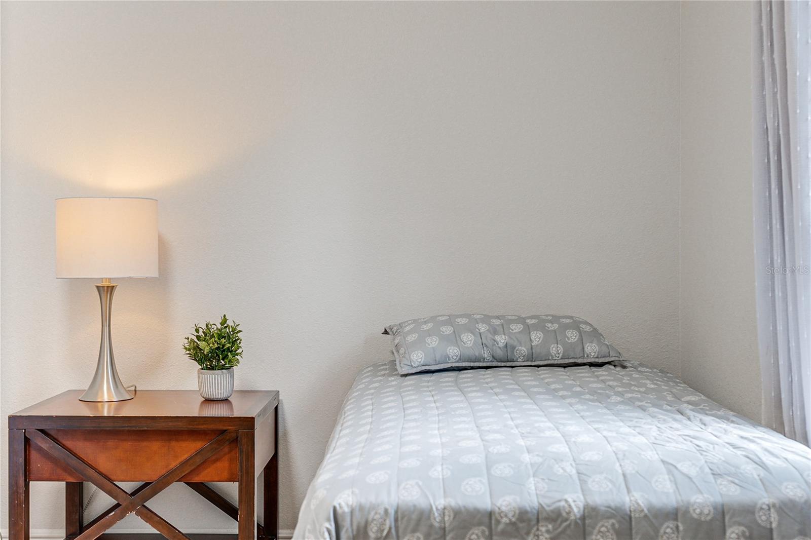 Image 17 of 25 For 7515 New York Avenue