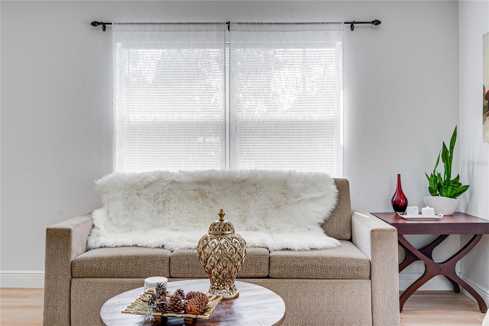 Image 8 of 25 For 7515 New York Avenue