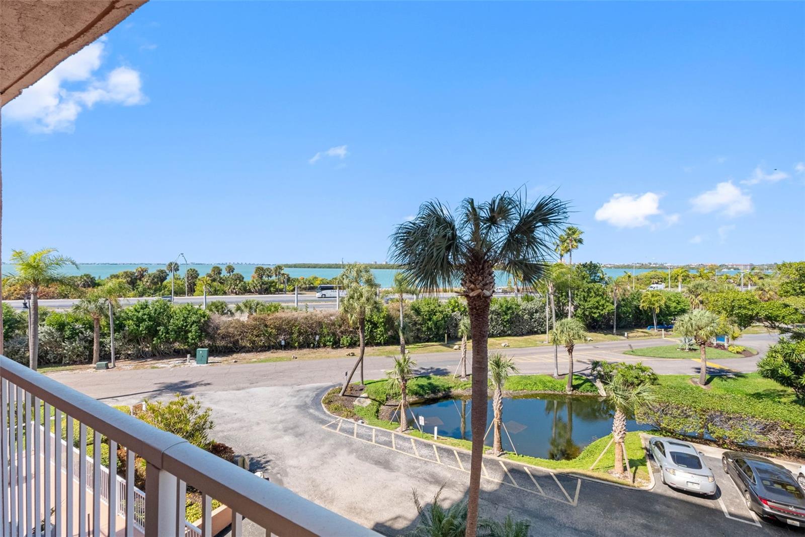 Image 31 of 50 For 7430 Sunshine Skyway Lane S 406