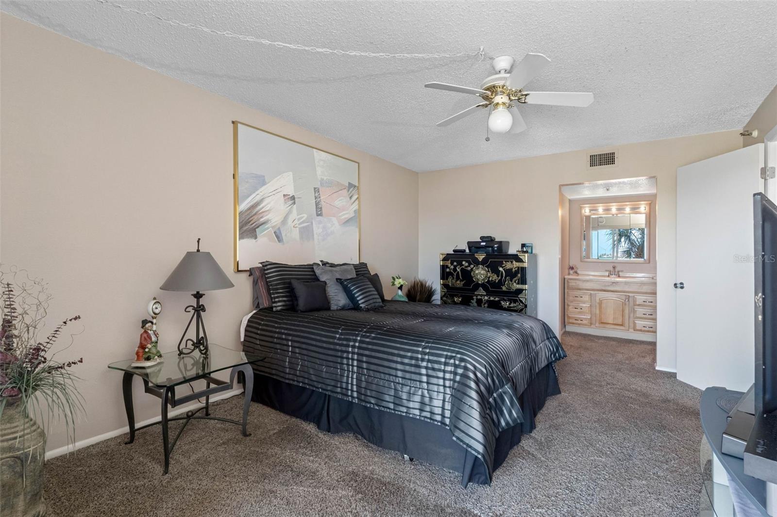 Image 33 of 50 For 7430 Sunshine Skyway Lane S 406