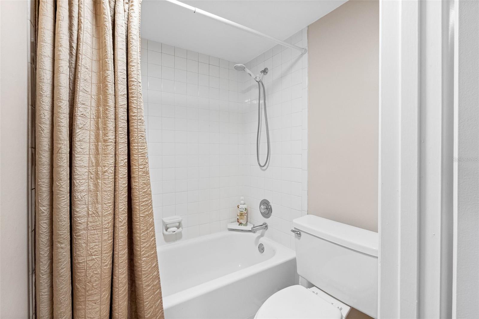 Image 36 of 50 For 7430 Sunshine Skyway Lane S 406