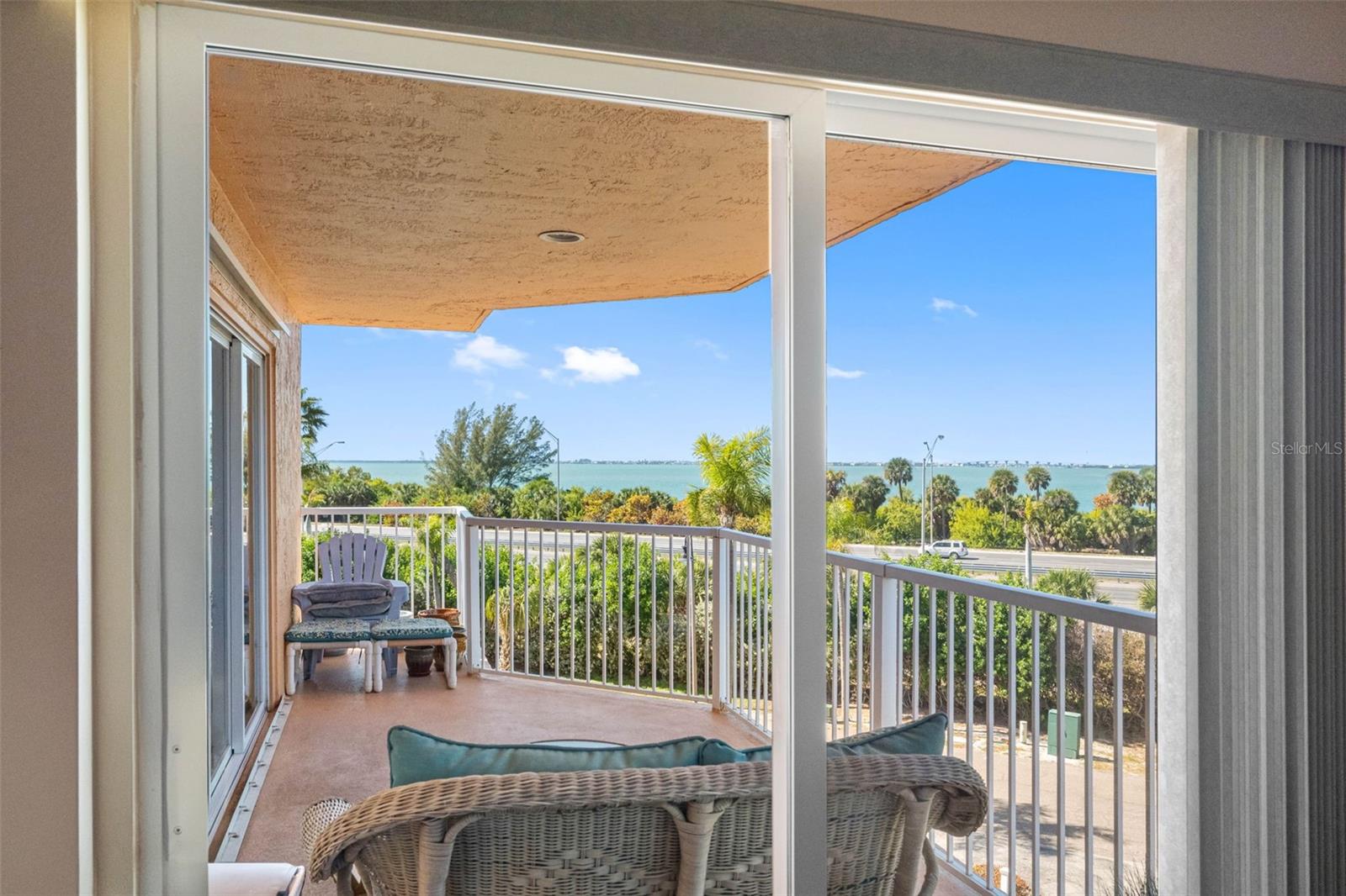 Image 39 of 50 For 7430 Sunshine Skyway Lane S 406