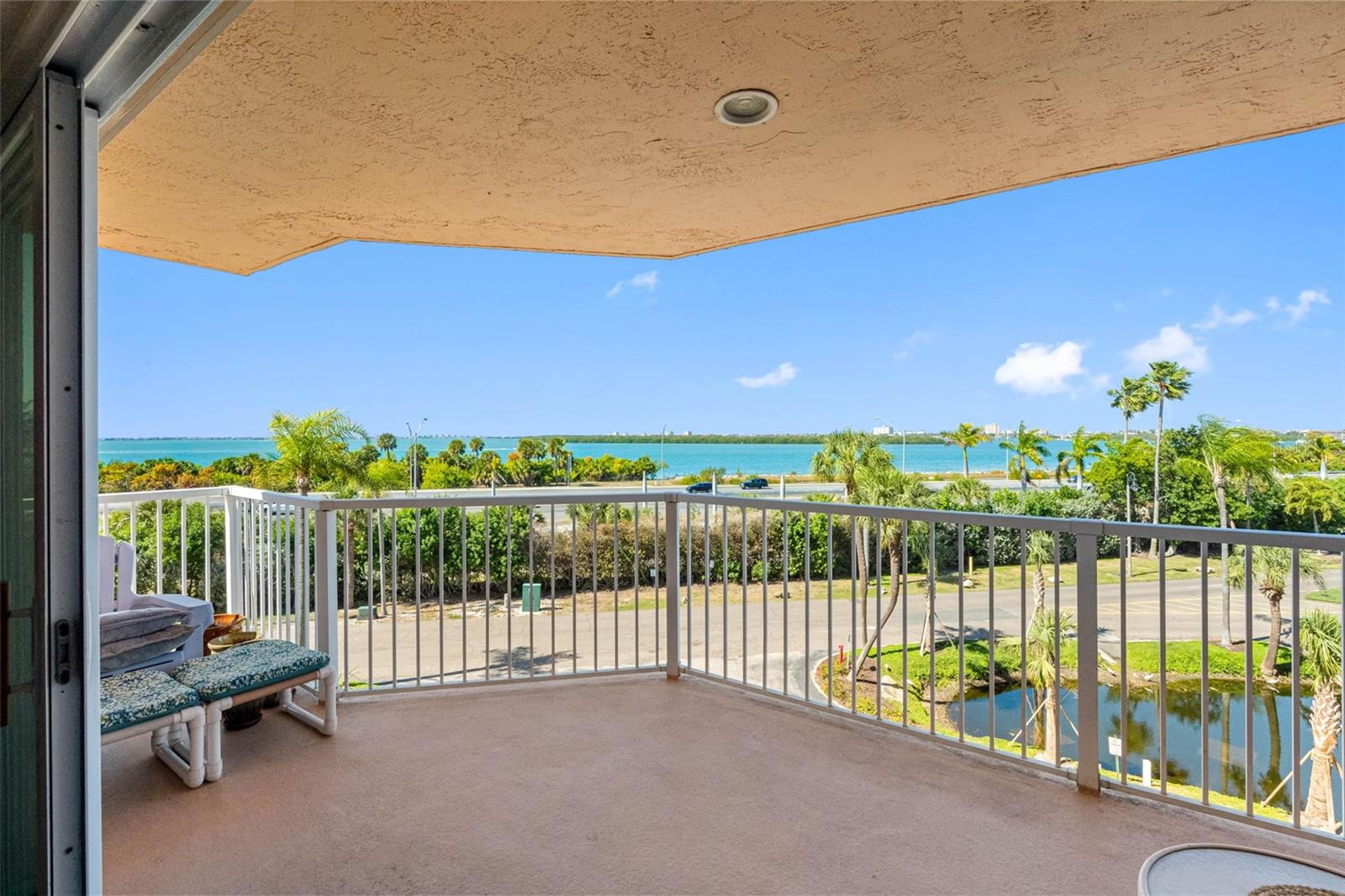 Image 41 of 50 For 7430 Sunshine Skyway Lane S 406