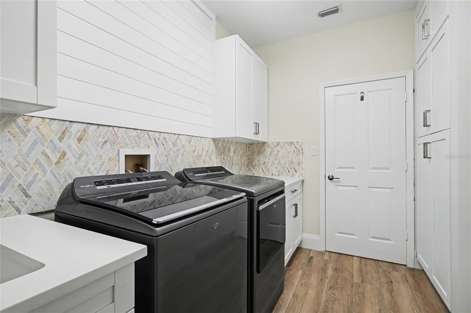 Image 36 of 50 For 5186 Tallowood Way