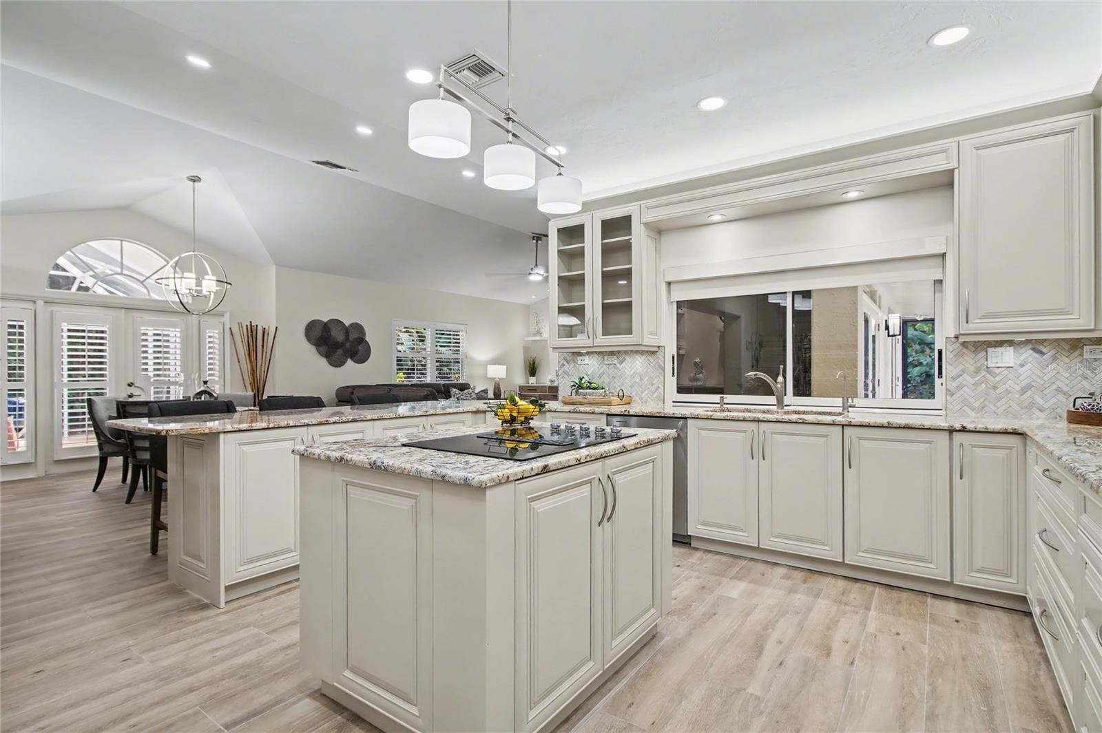 Image 5 of 50 For 5186 Tallowood Way