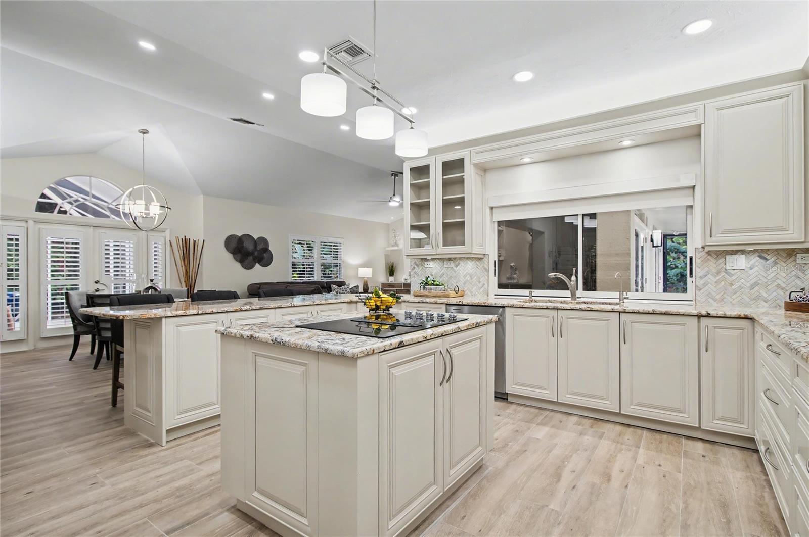 Image 6 of 50 For 5186 Tallowood Way