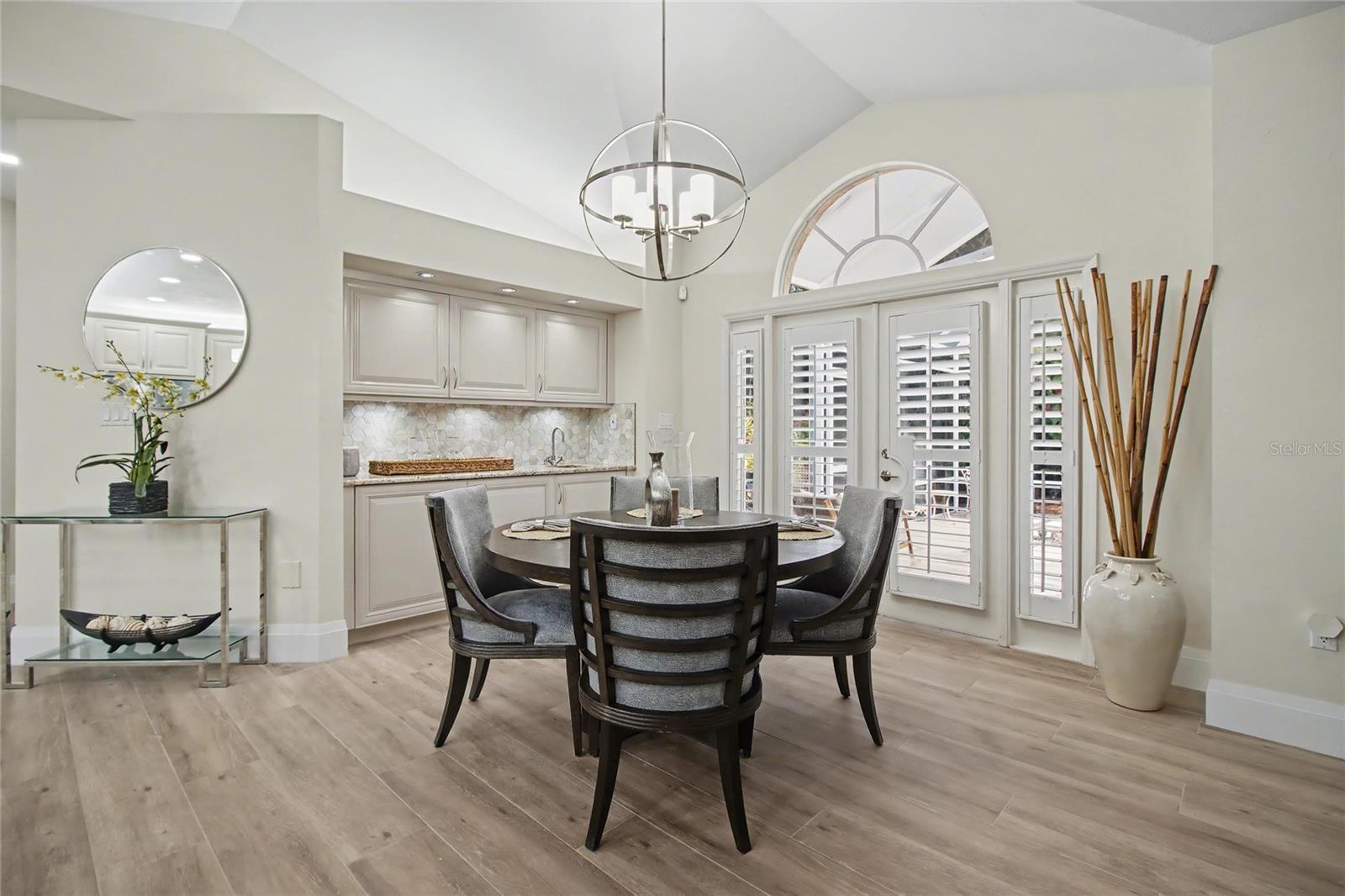 Image 7 of 50 For 5186 Tallowood Way